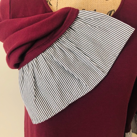 Burgundy dress - Picture 2 of 6